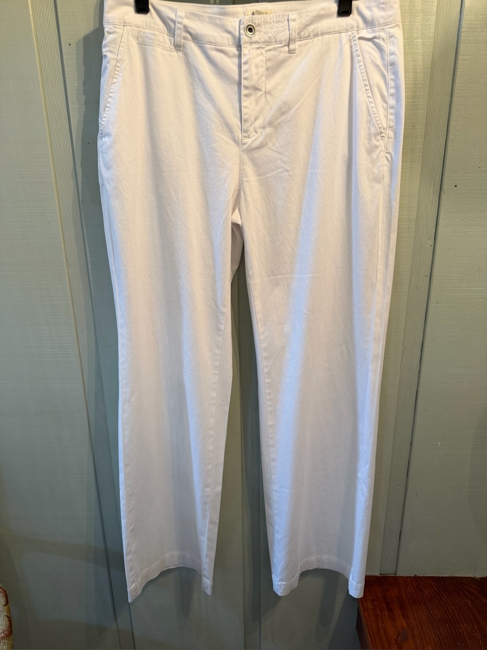 Dylan Women’s White Casual Chino Pants